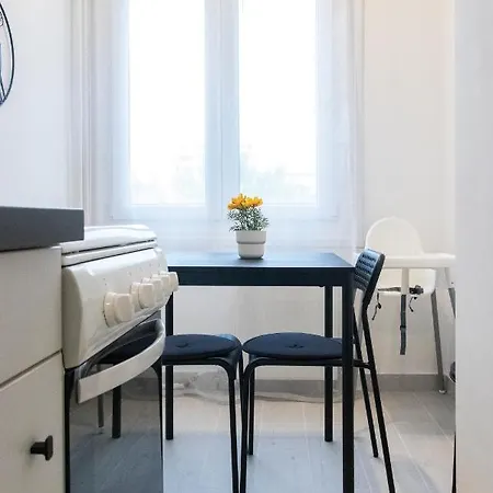 Pannonia Apartment *